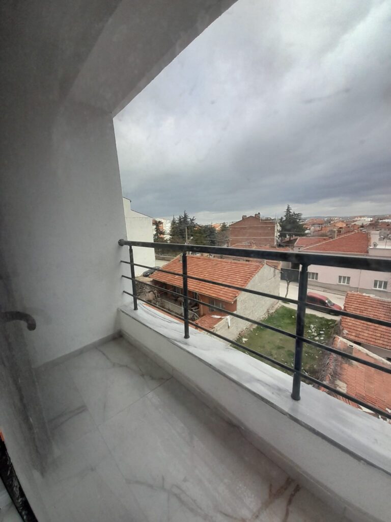 Tepebaşı Esentepe Satılık 1+1 Daire 50 m² – Eskişehir - Fotoğraf 5